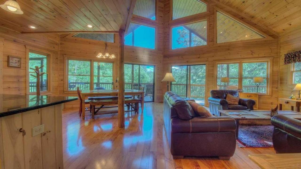 All Decked Out Blue Ridge Εξωτερικό φωτογραφία