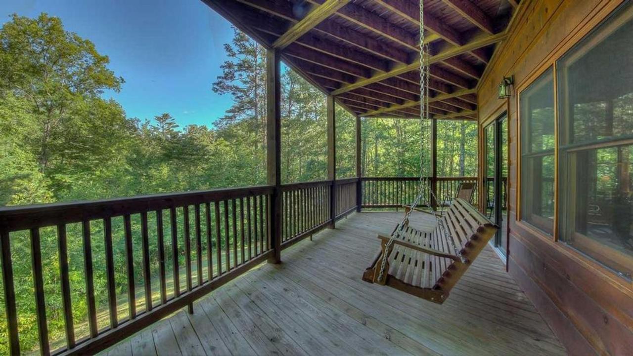 All Decked Out Blue Ridge Εξωτερικό φωτογραφία